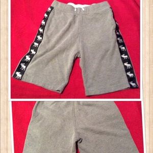 Summer deals Abercrombie shorts